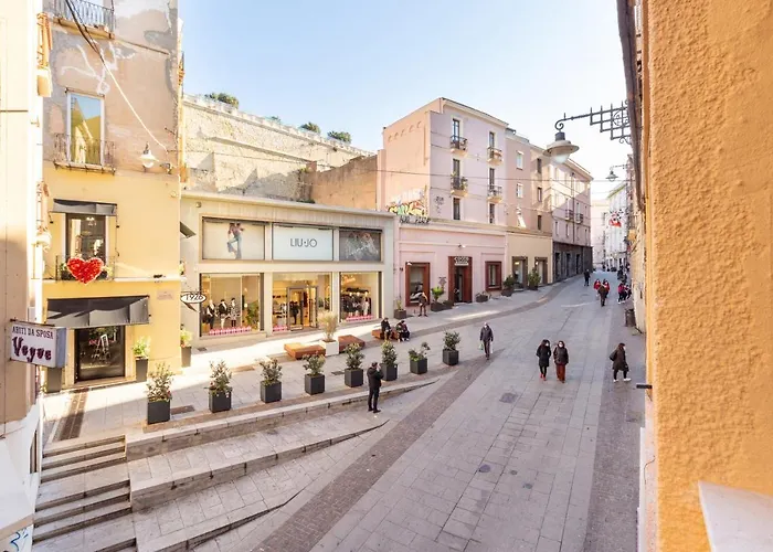 Boutique Al Bastione Di アパート カリアリ